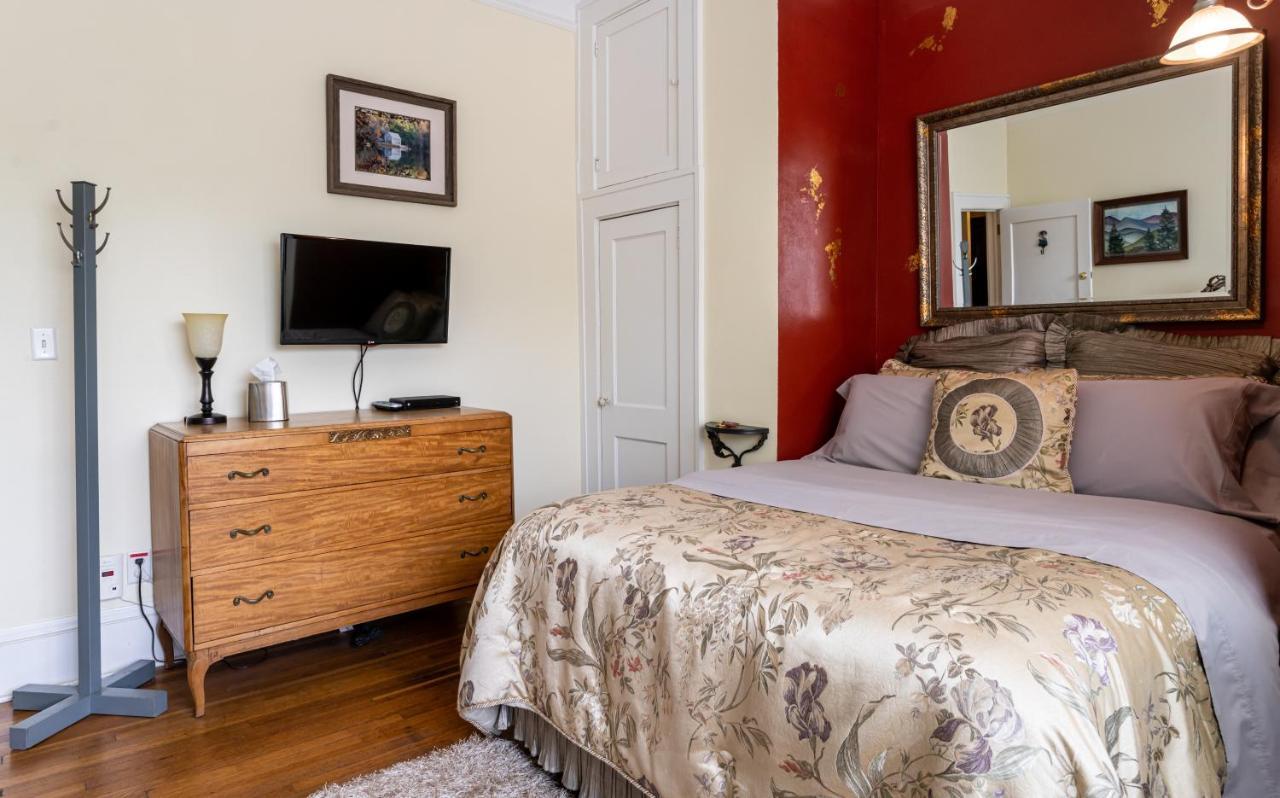 Sweet Biscuit Inn Эшвилл Экстерьер фото